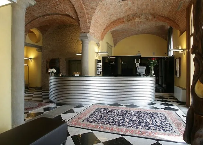 ホテル Settecento Presezzo
