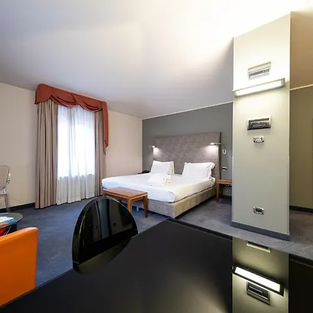 Hotel Settecento Presezzo
