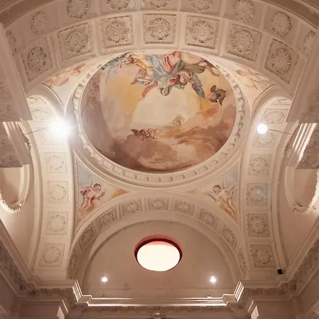 Settecento Hotel 4*