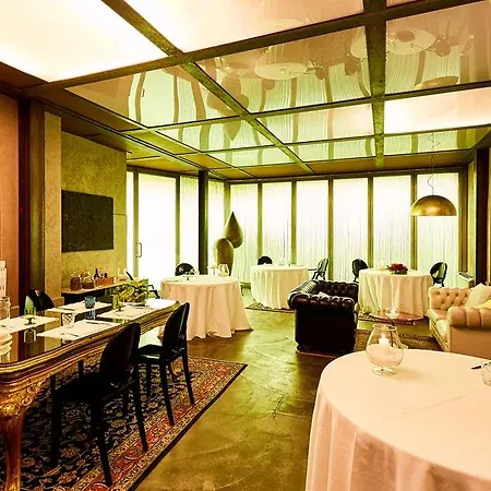 Settecento Hotel